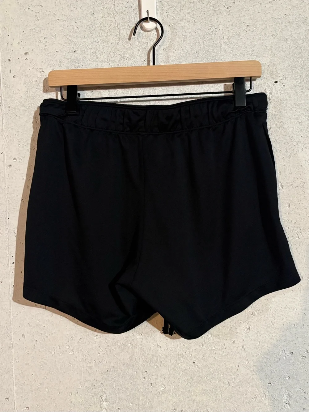 Women’s Nike Clothing Bundle | Size: Small